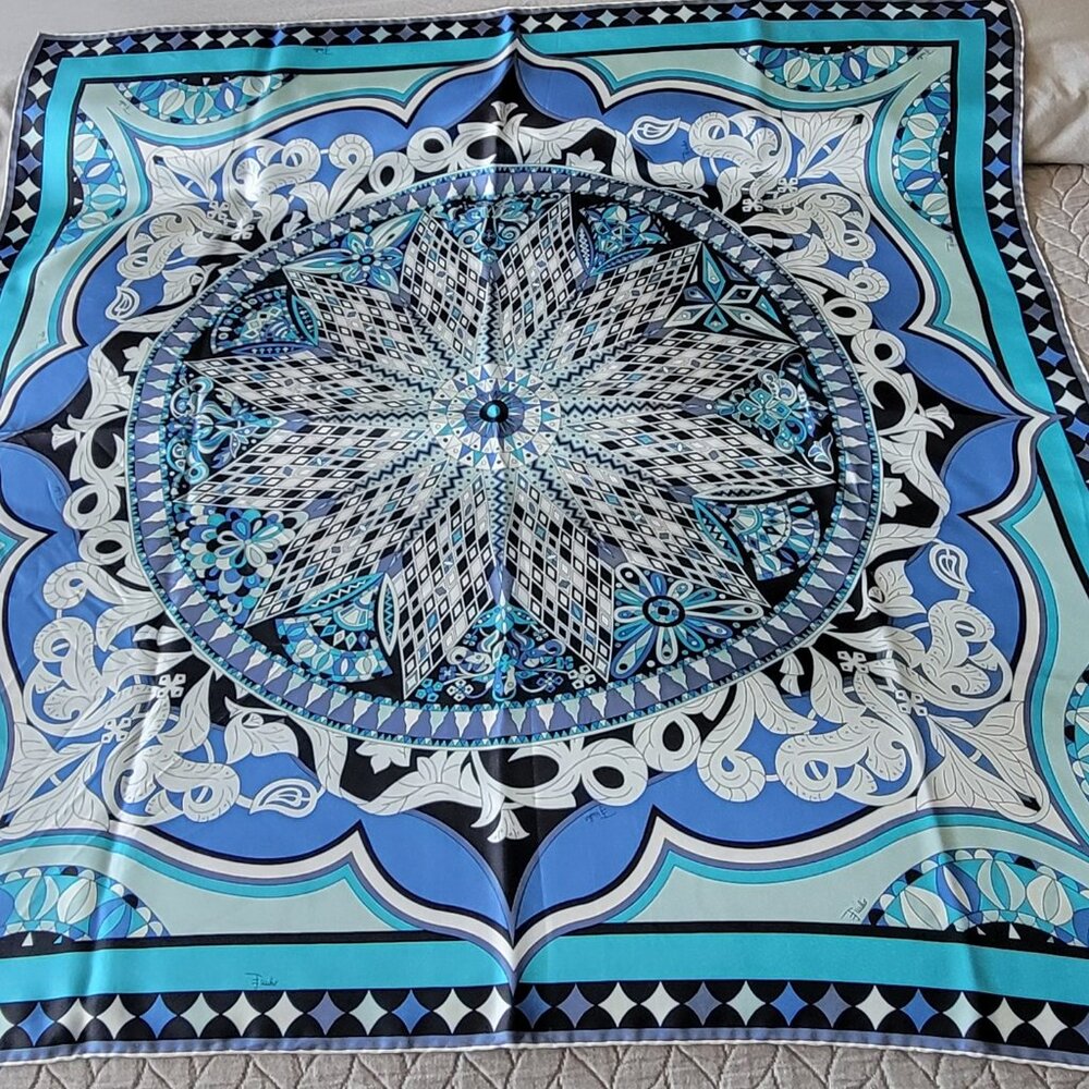 Pucci Silk Twill Scarf - Pre Loved